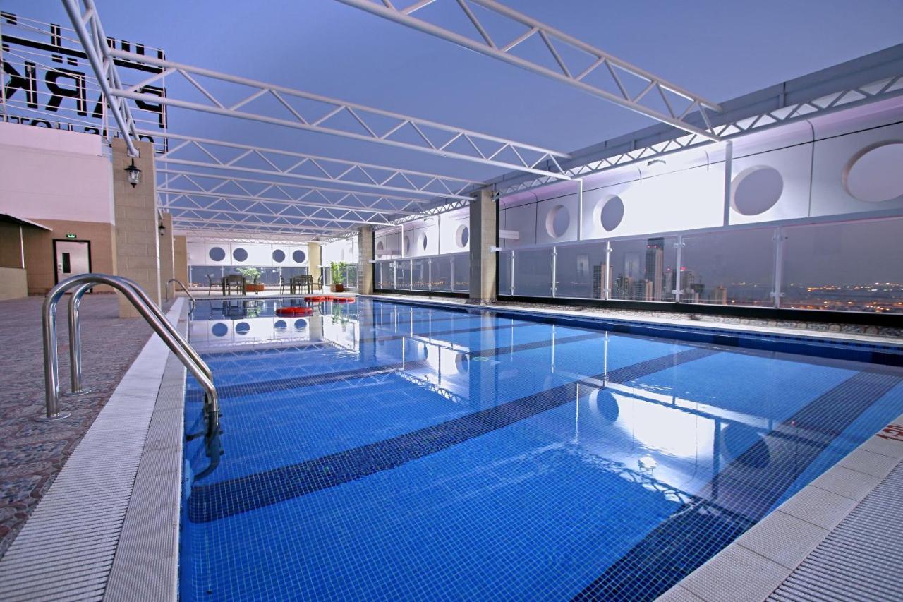 Park Regis Lotus Hotel Манама Экстерьер фото